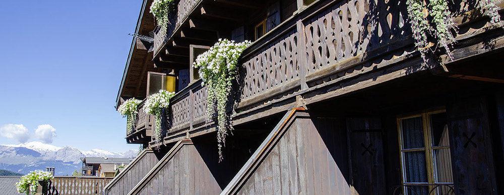 Hotel Le Grand Chalet Favre Сен-Люк Экстерьер фото