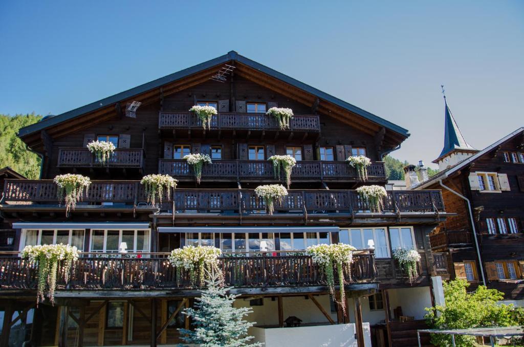 Hotel Le Grand Chalet Favre Сен-Люк Экстерьер фото